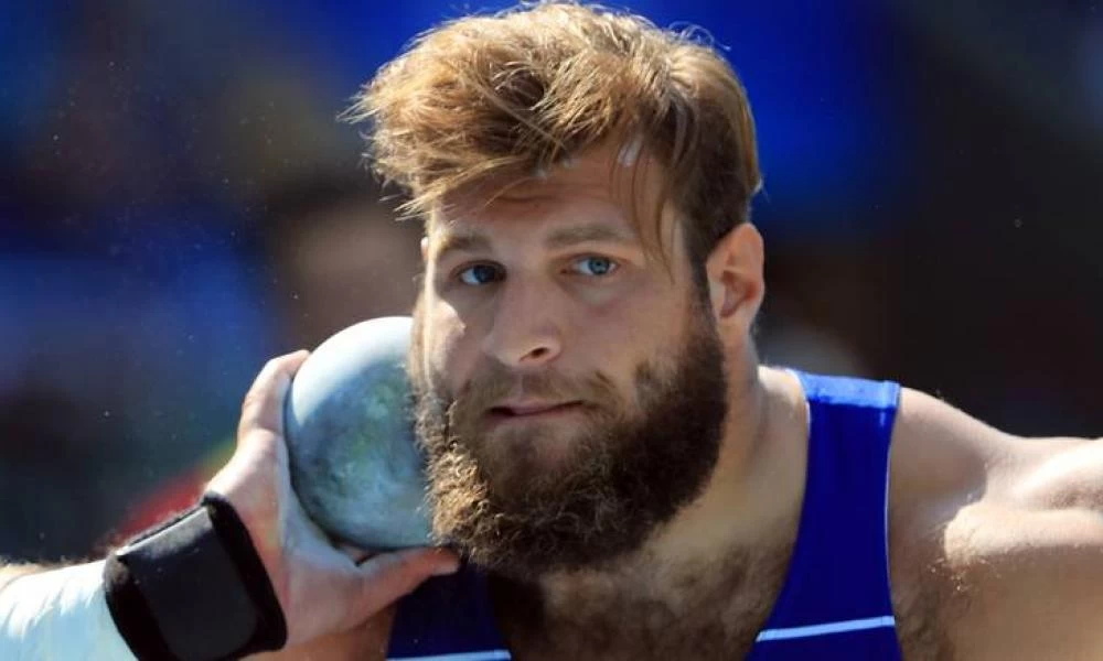 Πανελλήνιο ρεκόρ στη σφαιροβολία ο Νικόλας Σκαρβέλης